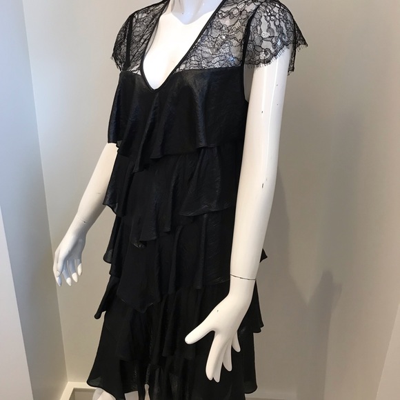 BCBG tiered dress - Picture 2 of 9